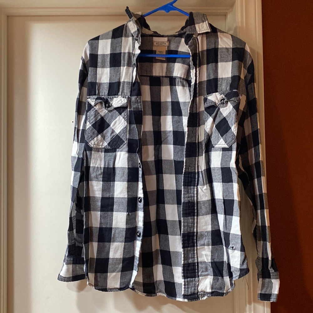 Black and white small flannel